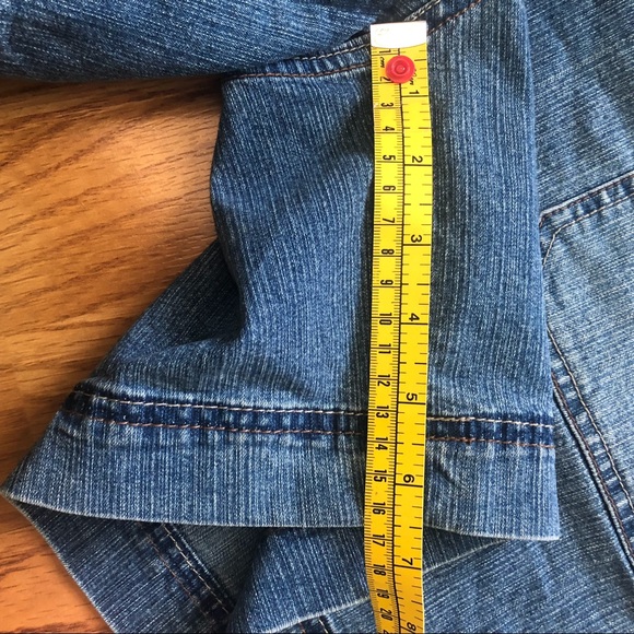 Jean Shorts Size 12 Mid Rise Mid Length - Picture 8 of 9